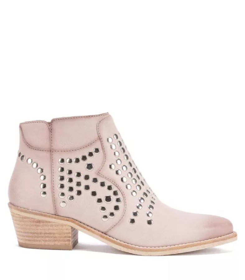 Bootie Sheyla Arena